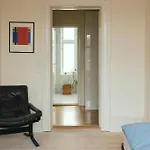 Lejlighed Classic Flat With Large Terrace