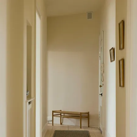 Classic Flat With Large Terrace Apartamento *
